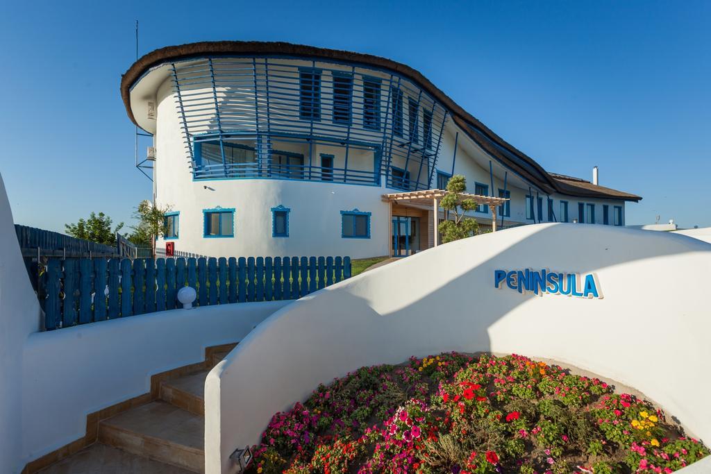 Peninsula Resort Murighiol Exterior photo